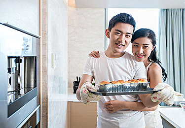 juliaann熟婦與小伙子：熟婦小伙跨國愛戀，愛情無界！-1