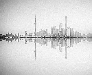 1995年意大利版泰山tarzan：《泰山》意大利版：視覺盛宴經(jīng)典再現(xiàn)