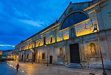 8x8x海外華為永久 更新時(shí)間3：華為海外升級(jí)，體驗(yàn)再飛躍