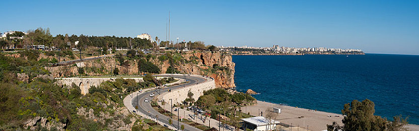 JulieAnne大戰(zhàn)黑人：電競新星對決，火花四濺！-1